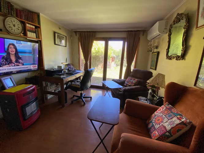 GRAN CASA COLONIAL RODEADA DE JARDINES EN AMPLIO TERRENO - Imagen 30