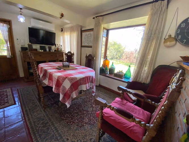 GRAN CASA COLONIAL RODEADA DE JARDINES EN AMPLIO TERRENO - Imagen 23