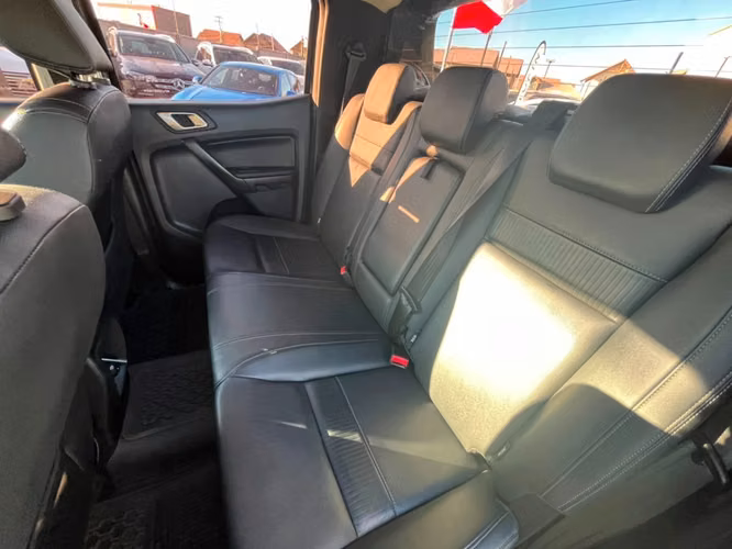 FORD RANGER LIMITED 3.2  2023 - Imagen 20