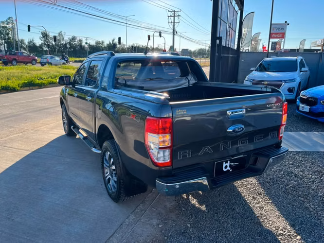 FORD RANGER LIMITED 3.2  2023 - Imagen 8