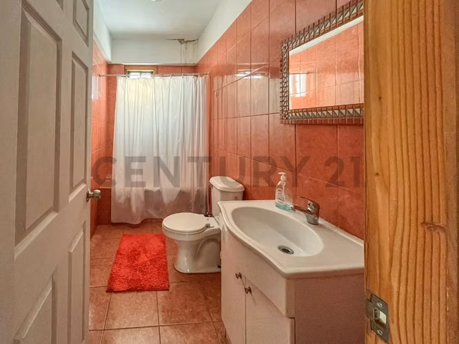 Venta  amplia casa Viña sector Poniente - Imagen 17