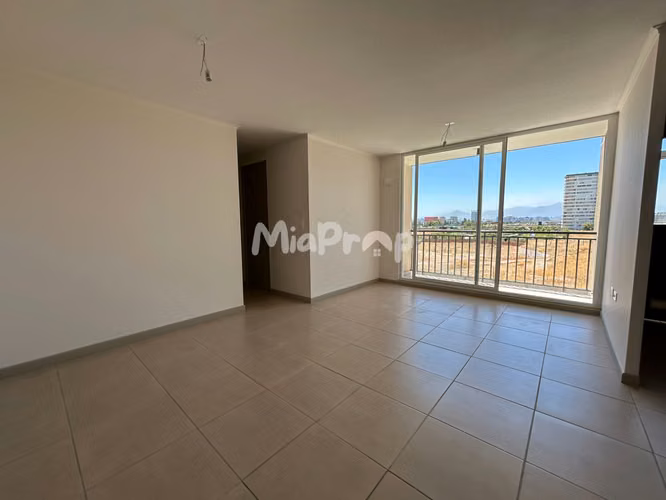 SE ARRIENDA DEPTO 3D2B CON ESTACIONAMIENTO SECTOR RESIDENCIAL - Imagen 2