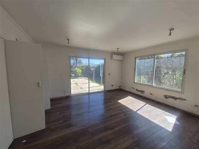 Casa en arriendo de 4 dorm. en Santa María provincia de san
