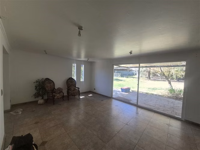 Casa en arriendo de 4 dorm. en Santa María provincia de san