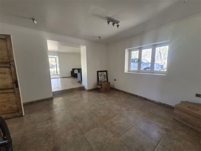 Casa en arriendo de 4 dorm. en Santa María provincia de san