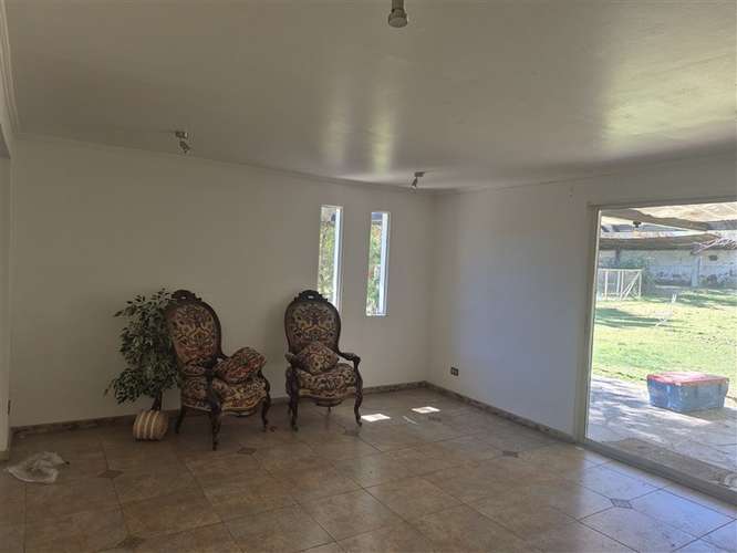 Casa en arriendo de 4 dorm. en Santa María provincia de san