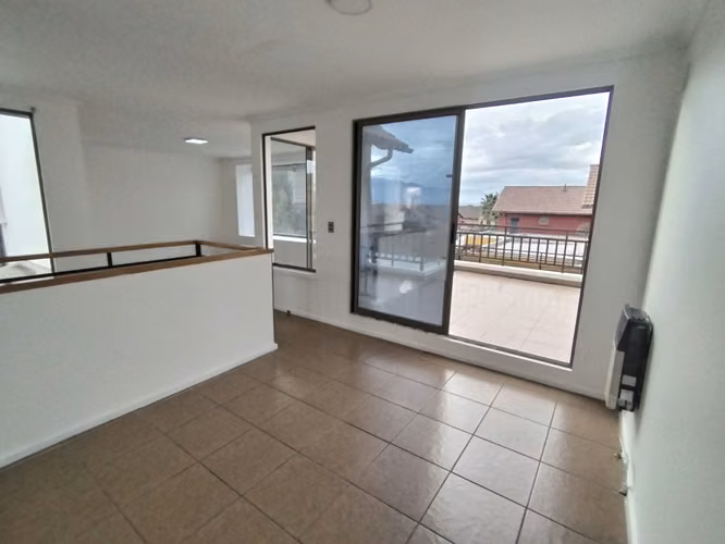 ARRIENDO GRAN CASA EN CIUDAD DE LOS VALLES CON AMPLIO PATIO - Imagen 5