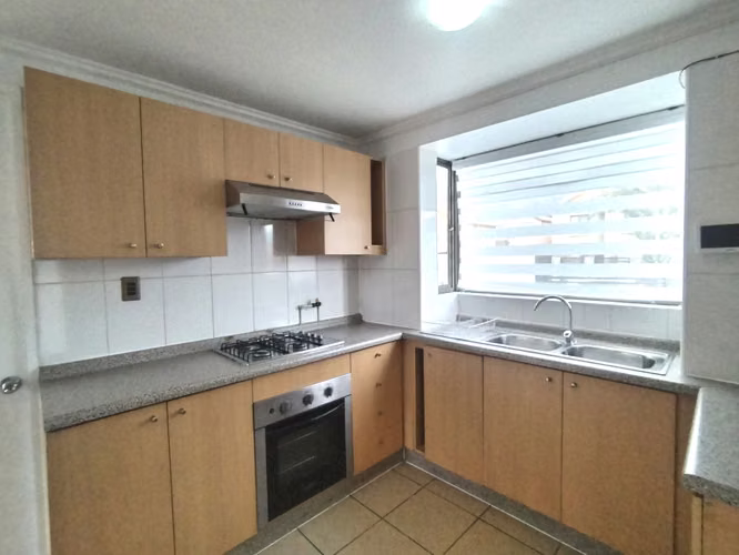 ARRIENDO GRAN CASA EN CIUDAD DE LOS VALLES CON AMPLIO PATIO - Imagen 7