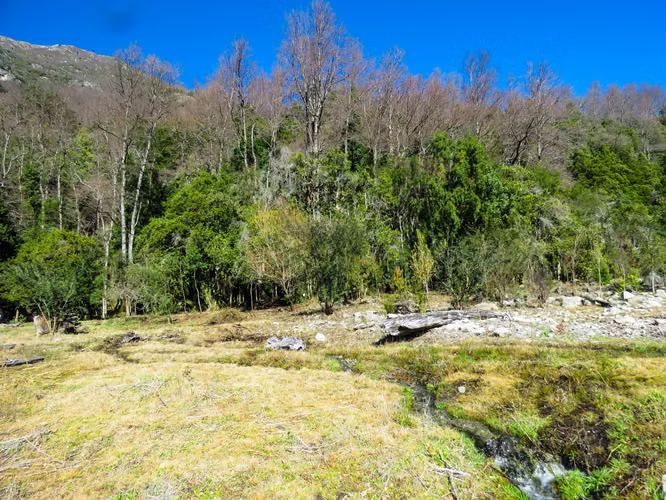 LAGO CABURGUA PESCA, NAVEGACIÓN, MONTAÑA, DESCONEXIÓN - Imagen 9