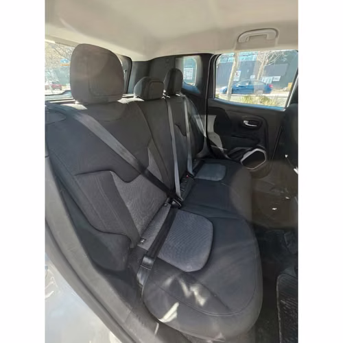 Jeep Renegade Sport LX 2019 automático 4x2 - 46.270 km - Imagen 8