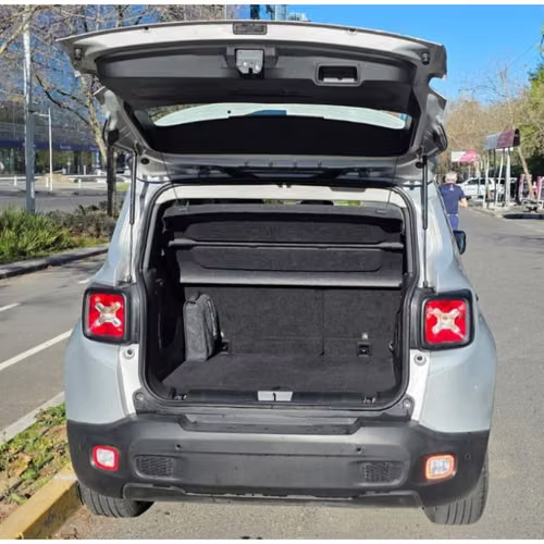 Jeep Renegade Sport LX 2019 automático 4x2 - 46.270 km - Imagen 9