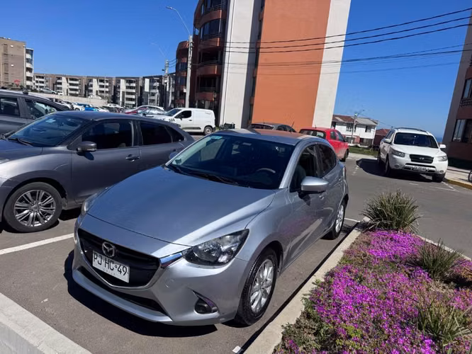 Mazda 2 Sport 2021 AT