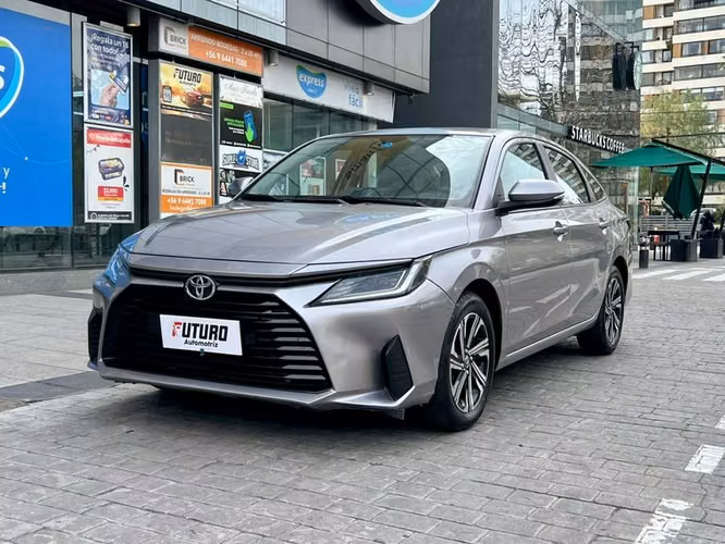 TOYOTA YARIS YARIS SD 1.5 TM - 2023 | 4547 - Imagen 4