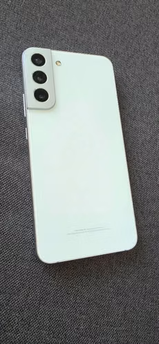 Samsung S22 Plus 128GB - Negociable