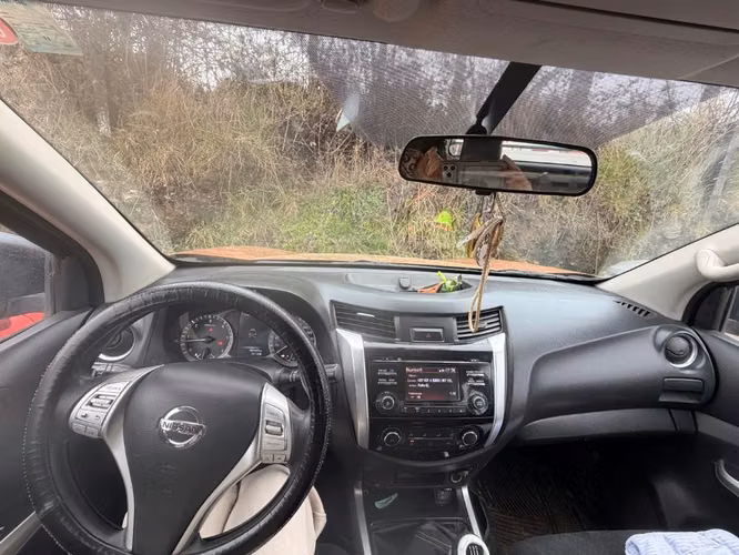 Nissan np300 XE 2.3 2019 - Imagen 4