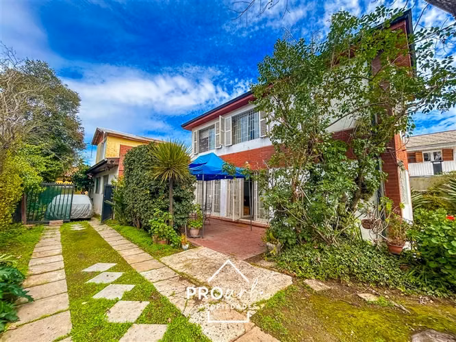 Casa en venta de 5 dorm. con gran terreno en La Reina - Imagen 35