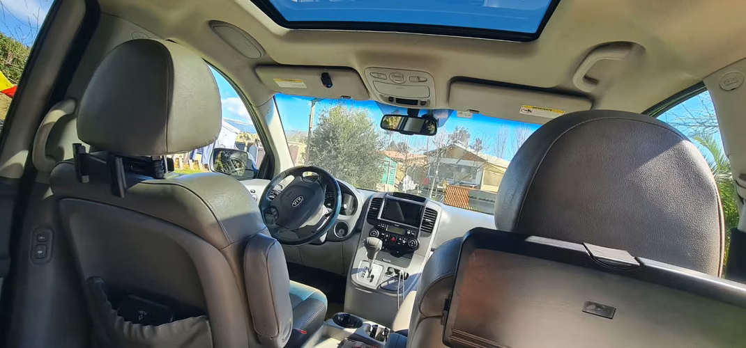 KIA GRAND CARNIVAL VERSIÓN LIMITED 2.9