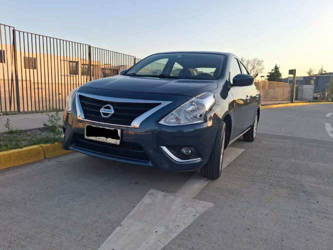 Nissan Versa 2017 Full Equipo automático