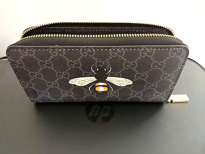 Billetera Gucci Supreme  - Colección De Alessandro Michele - Imagen 3