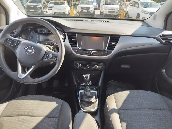 2021 Opel Crossland 1.5T ENJOY BLUEHDI DIESEL 4X2 MT 5P