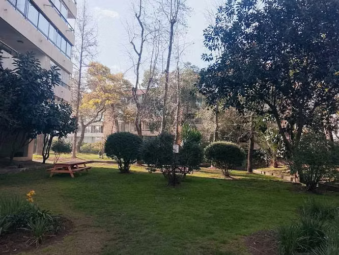 Departamento amplio luminoso condominio Vitacura (181689) - Imagen 9