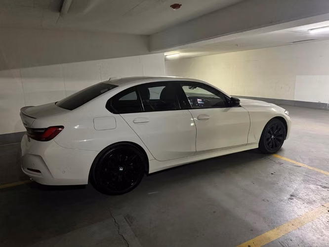 BMW 320D LCI - Imagen 4