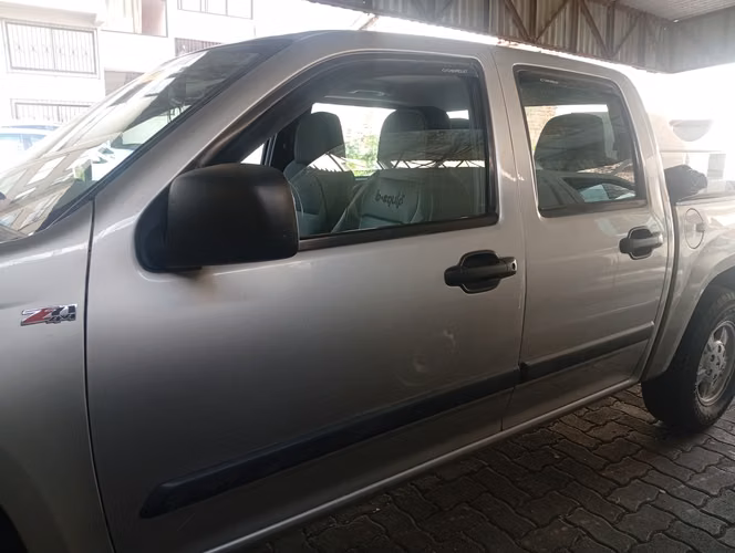 camioneta impecable,