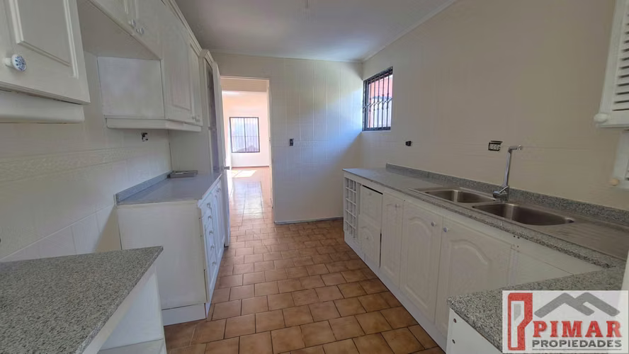 Hermosa Casa en Venta en La Florida (180966) - Imagen 8
