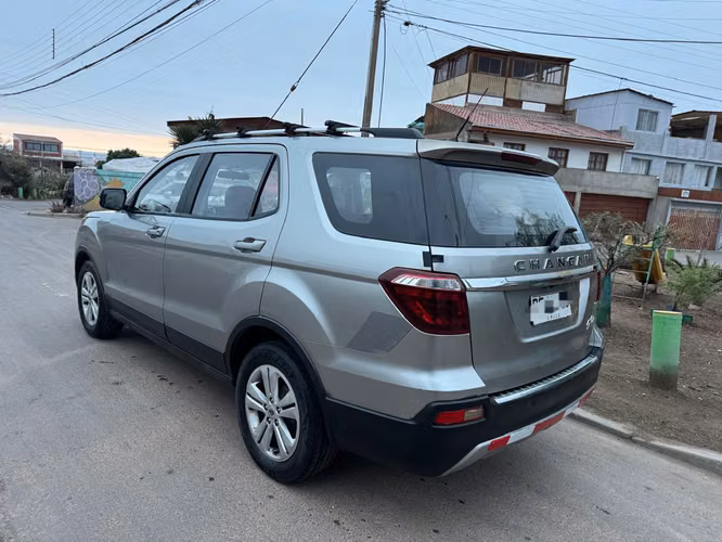CHANGAN CX70 AÑO 2021 FAMILIAR 1.6 - Imagen 3