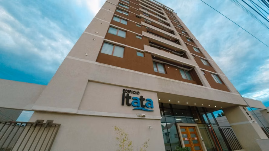 ARRIENDO DEPTO CENTRAL EN ZONA RESIDENCIAL 2D-2B-E