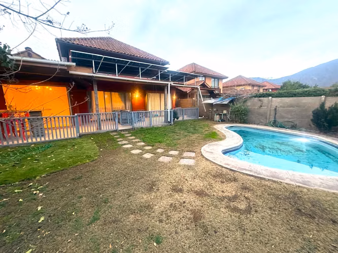 ARRIENDO CASA 6HAB 3BA COLINA EN AYRES DE CHICUREO - Imagen 21