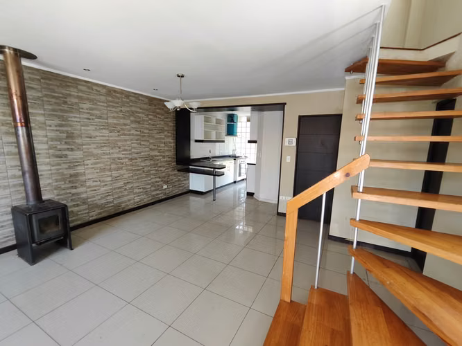CASA 3 DOR 3 BAÑOS ARRIENDO PEÑAFLOR - Imagen 2