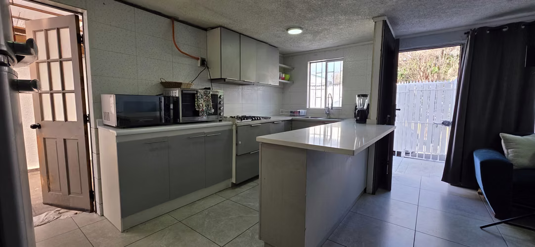 CASA AMPLIA EN PEÑALOLÉN VENTA - Imagen 12