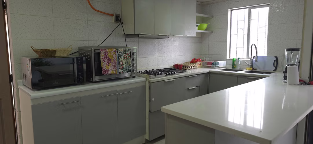CASA AMPLIA EN PEÑALOLÉN VENTA