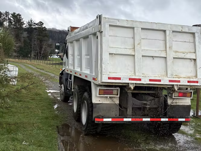 Ford cargo 2629 tolva 6x4