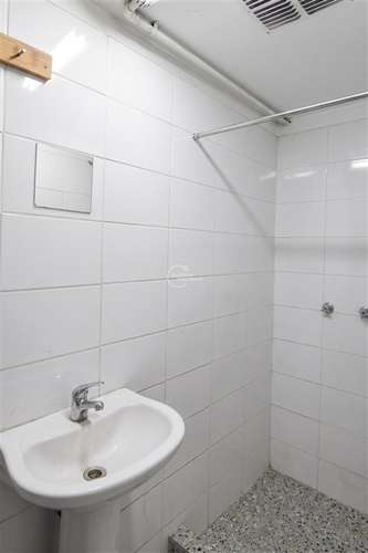 Casa Comercial de 3 pisos en arriendo en Bellavista - Imagen 20