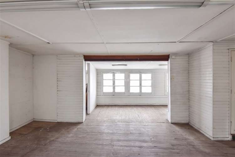 Casa Comercial de 3 pisos en arriendo en Bellavista - Imagen 16