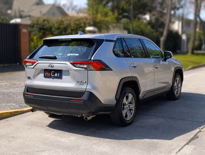 TOYOTA RAV4 LE 2.0 4X2 CVT A20LE2C - 2023 | 4418 - Imagen 9