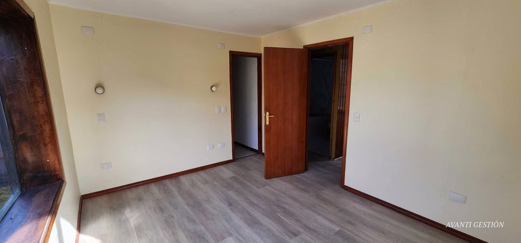 ARRIENDO CASA COMERCIAL EN REGIMIENTO  (181709) - Imagen 7