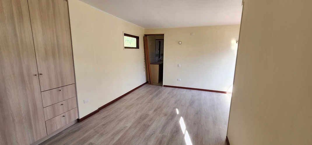 ARRIENDO CASA COMERCIAL EN CALLE REGIMIENTO (181709) - Imagen 8