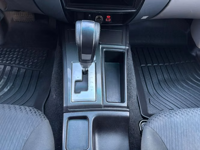 2014 Mitsubishi Montero Sport 2.5 GLX DIESEL 4X2 AT 5P.