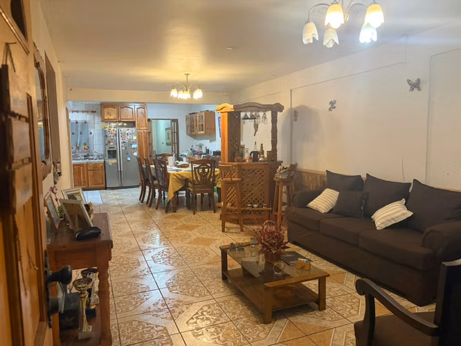 VENTA DE CASA excelente ubicación - Imagen 5