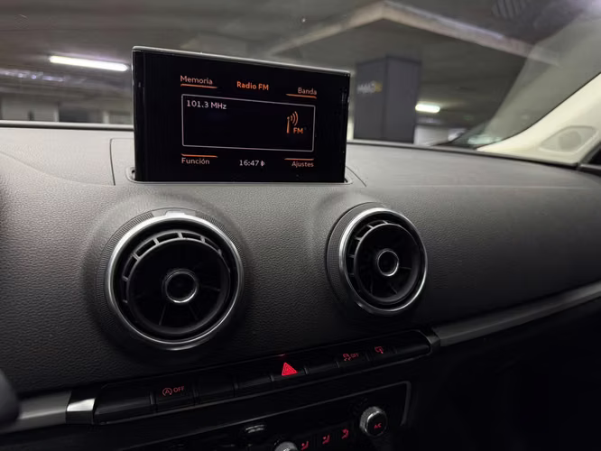 2015 Audi A3 1.8 TFSI S Tronic AT