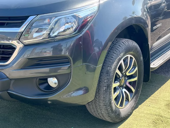 Chevrolet Colorado 2.8 CTDI DIESEL 4X4 HC AT 4P 2019 - Imagen 9