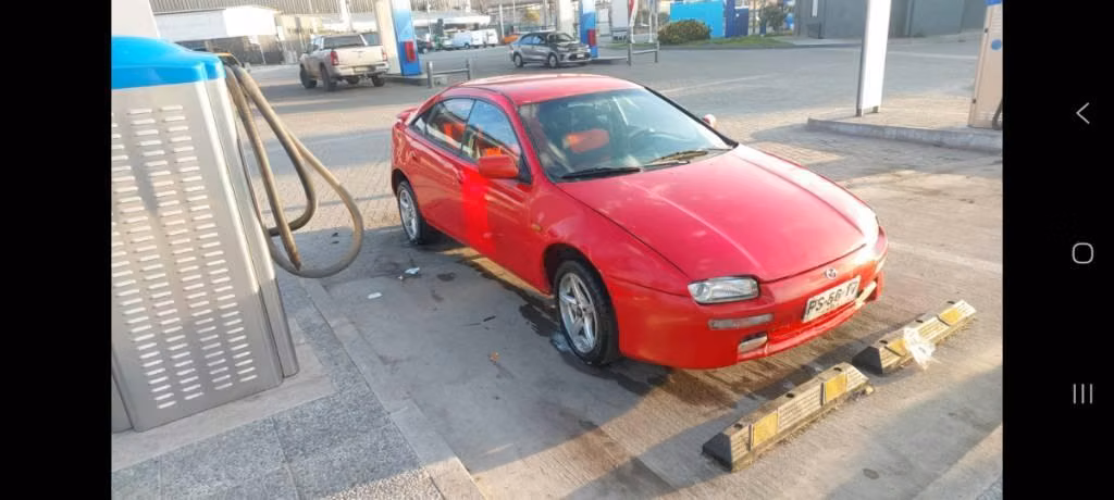 Auto mazda artis
