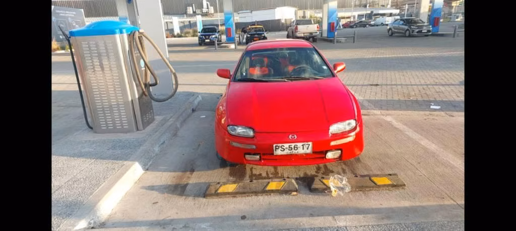 Auto mazda artis