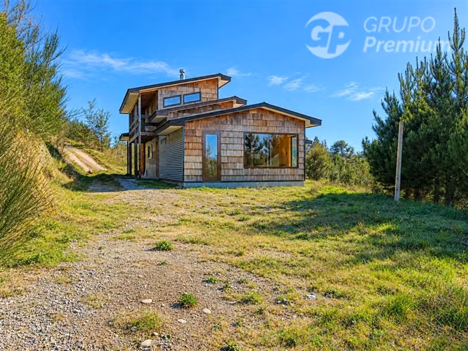 CASA NUEVA EN PARCELA DE 6.000 m LLAU LLAO, CASTRO - Imagen 1
