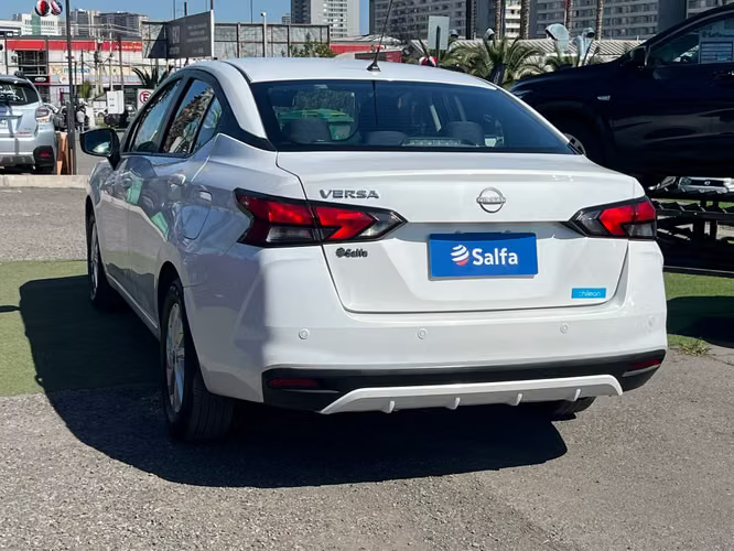 Nissan Versa 1.6 SENSE 4X2 MT 4P 2025 - Imagen 7