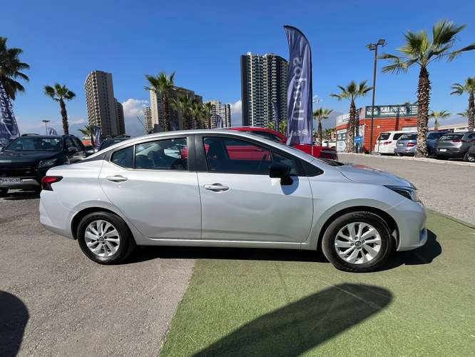Nissan Versa 1.6 SENSE 4X2 MT 4P 2025