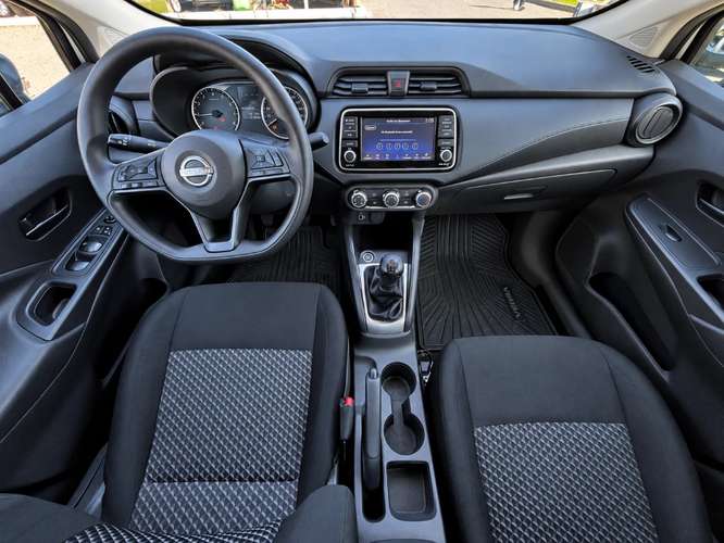 Nissan Versa 1.6 SENSE 4X2 MT 4P 2025